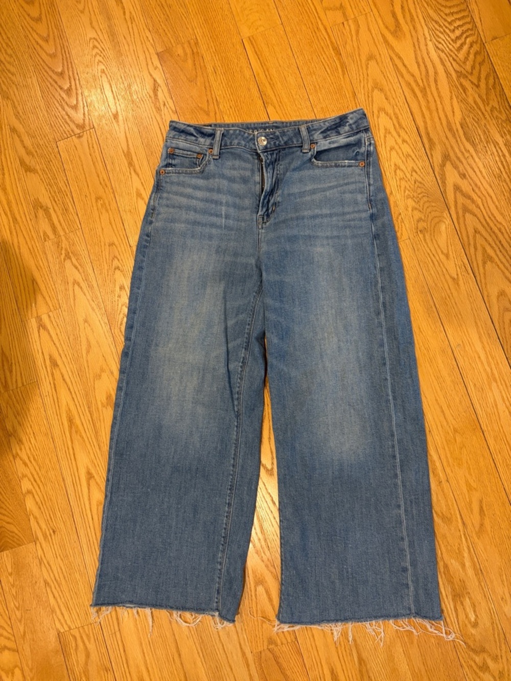 Women's High-Rise Wide Leg Blue Jeans 4 short wide leg stretch American eagle